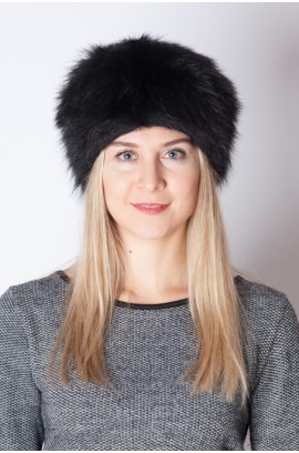 Black raccoon fur hat